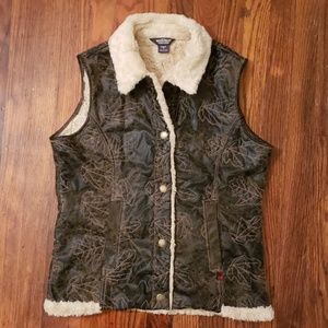 Woolrich sherpa saddle vest